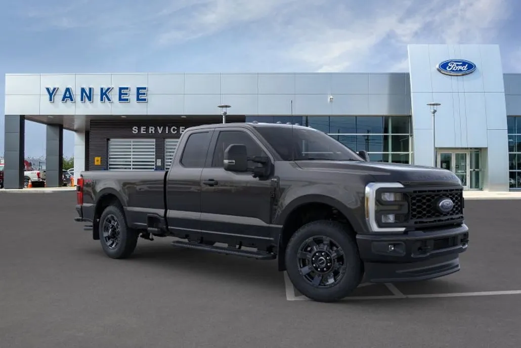 2025 Ford F-250 XL photo 1