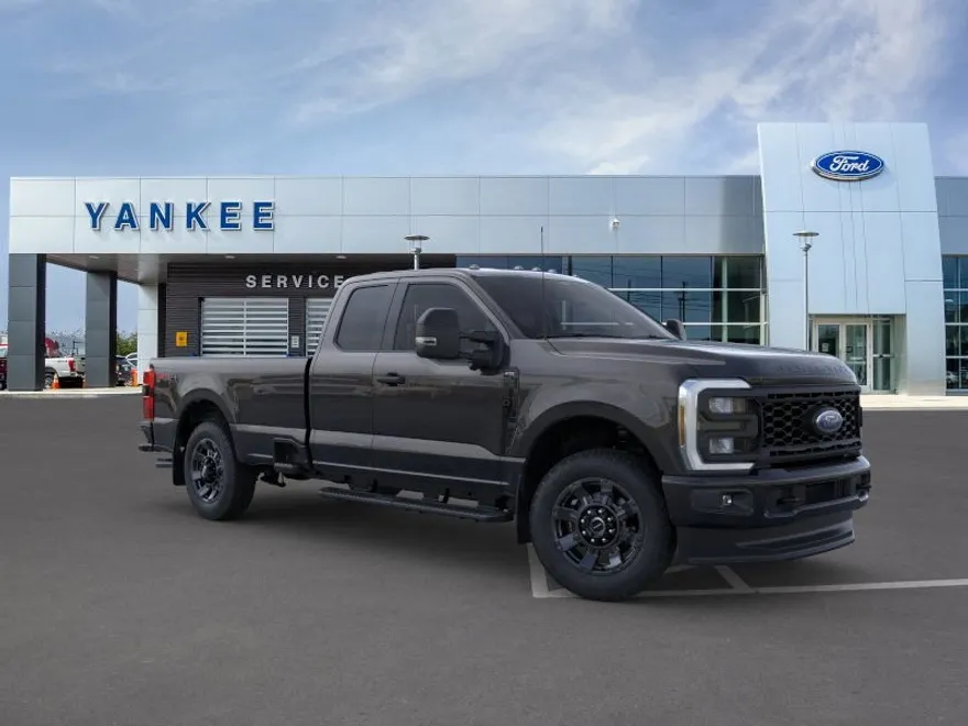 2025 Ford F-250 XL photo 1
