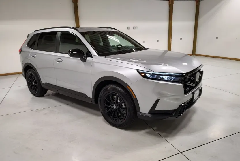2026 Honda CR-V Hybrid Sport-L photo 1