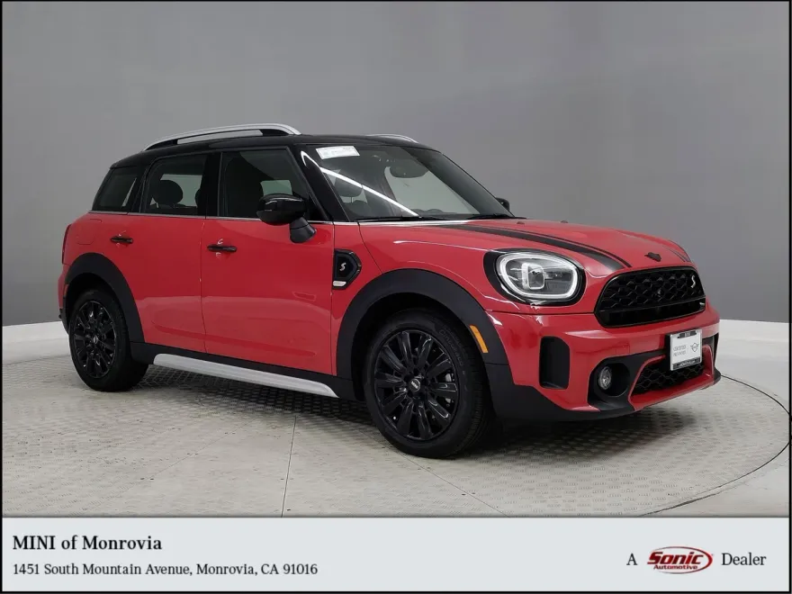 2024 Mini Countryman S photo 1