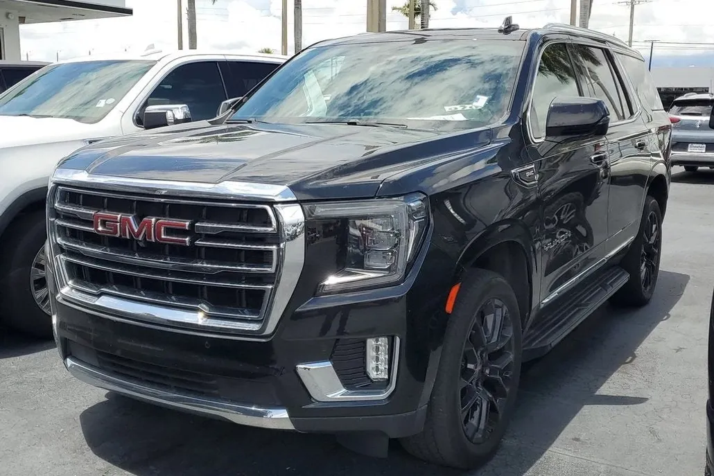 2022 Gmc Yukon SLT photo 1