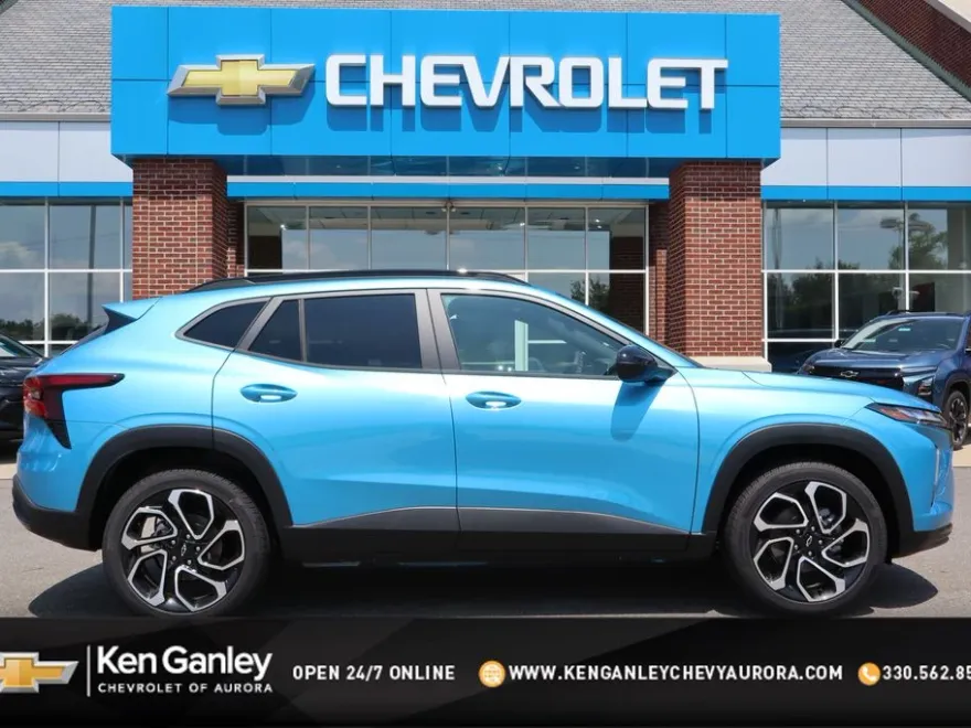 2025 Chevrolet Trax photo 1