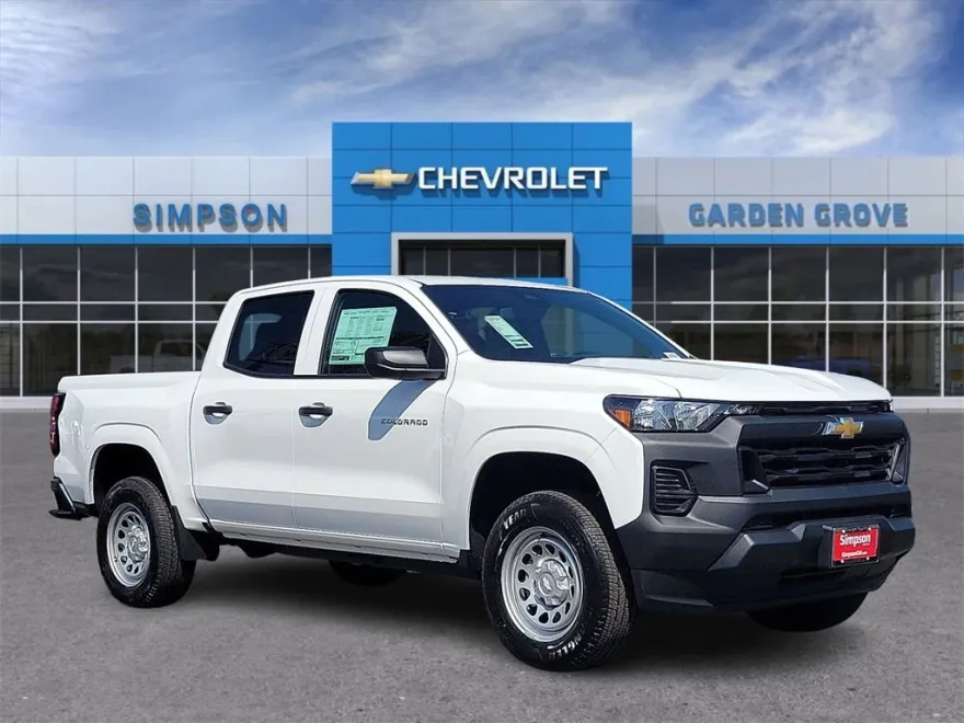 2026 Chevrolet Colorado Work Truck photo 1