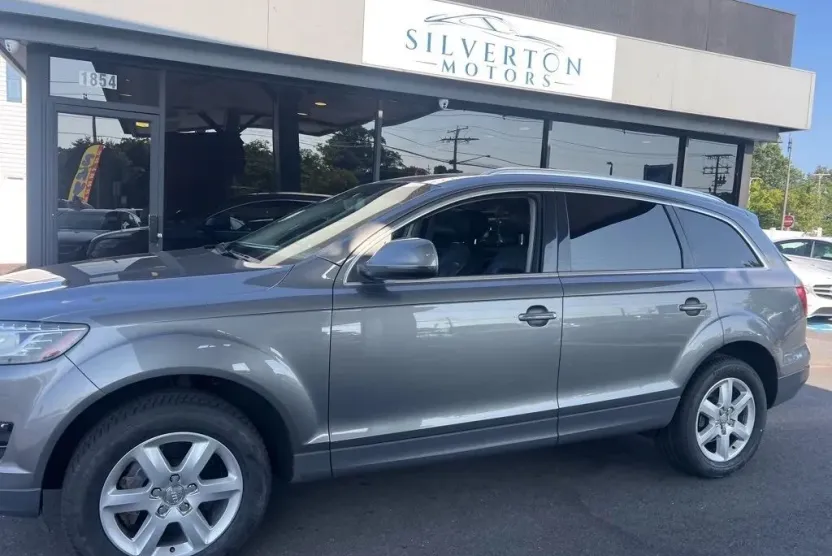 2011 Audi Q7 3.0T Premium photo 1