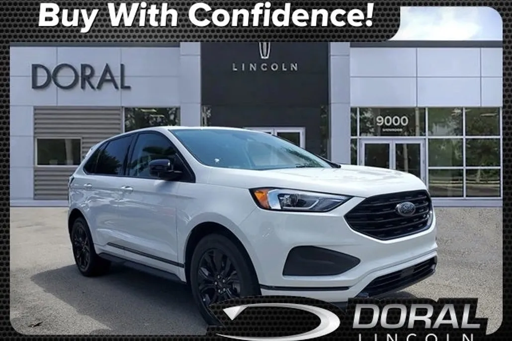 2022 Ford Edge SE photo 1