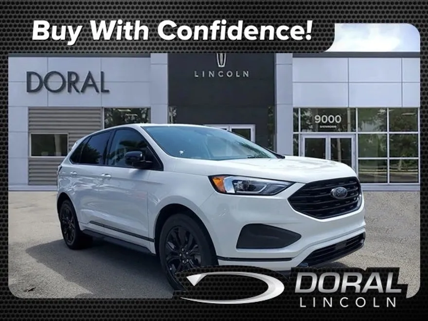 2022 Ford Edge SE photo 1
