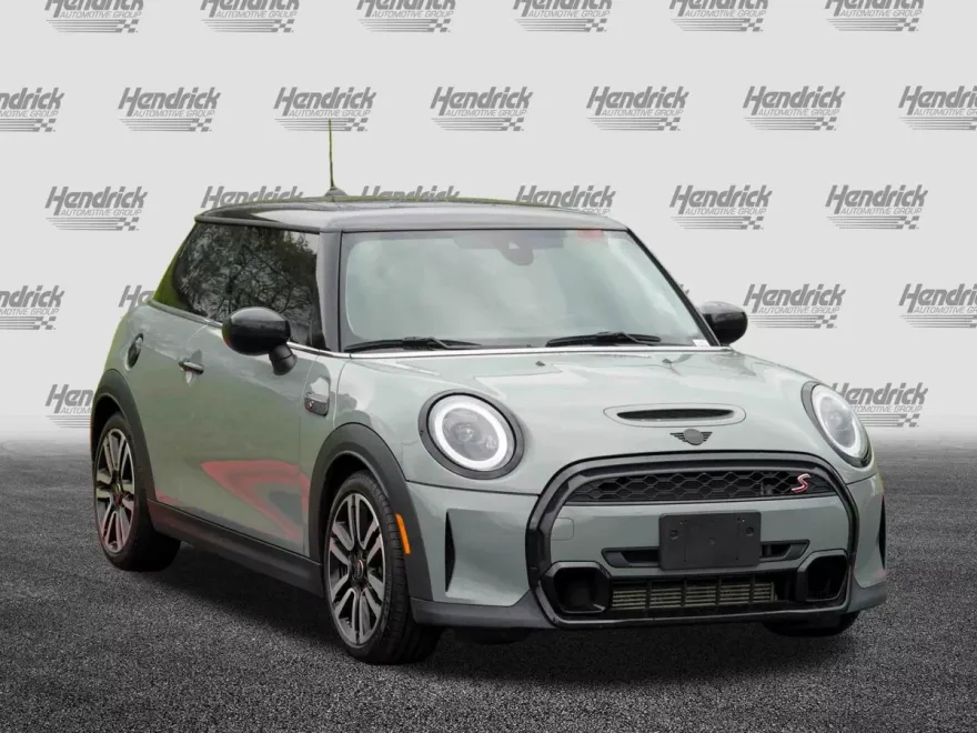 2023 Mini Cooper 2 Door Hardtop S photo 1