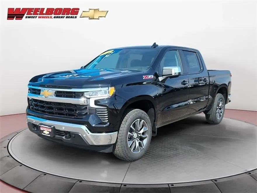 2025 Chevrolet Silverado 1500 LT photo 1