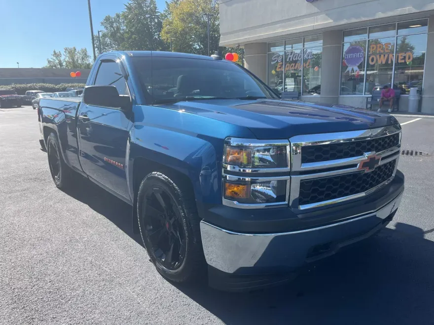 2015 Chevrolet Silverado 1500 LS photo 1