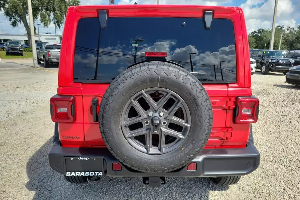 2025 Jeep Wrangler Sport S photo 1