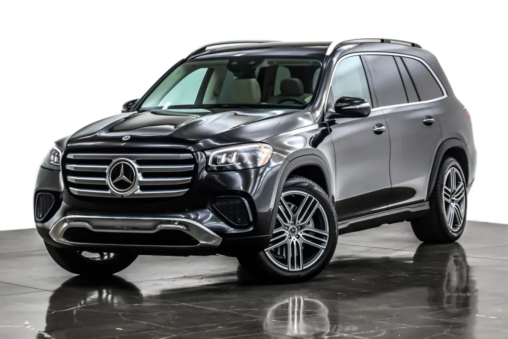 2024 Mercedes Benz GLS 450 4MATIC photo 1