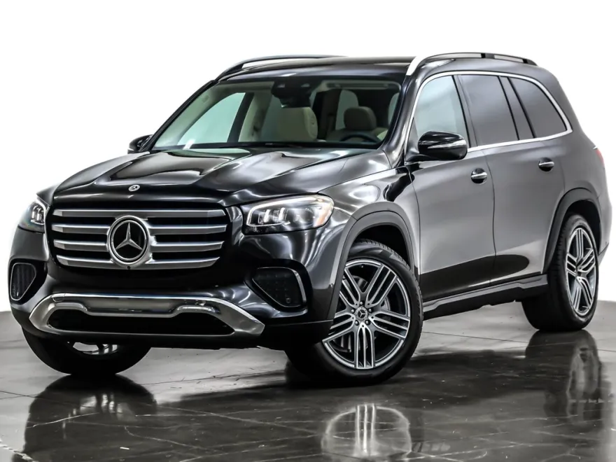 2024 Mercedes Benz GLS 450 4MATIC photo 1