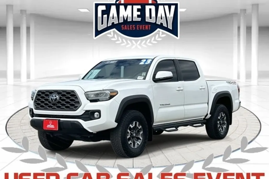 2023 Toyota Tacoma SR5 photo 1