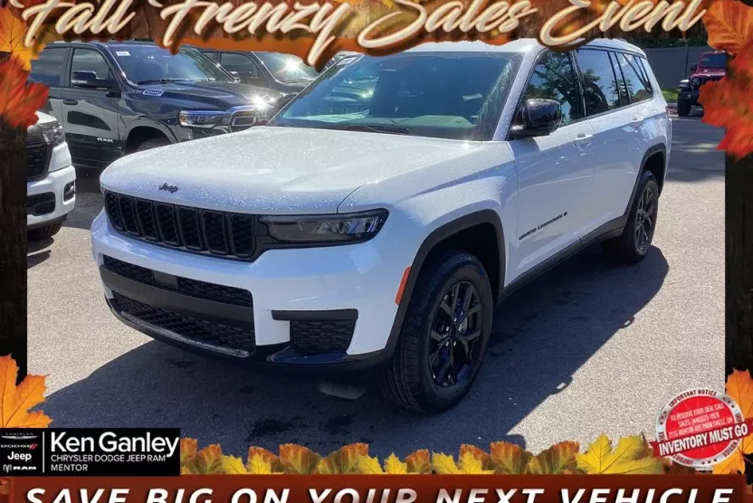2025 Jeep Grand Cherokee Altitude photo 1