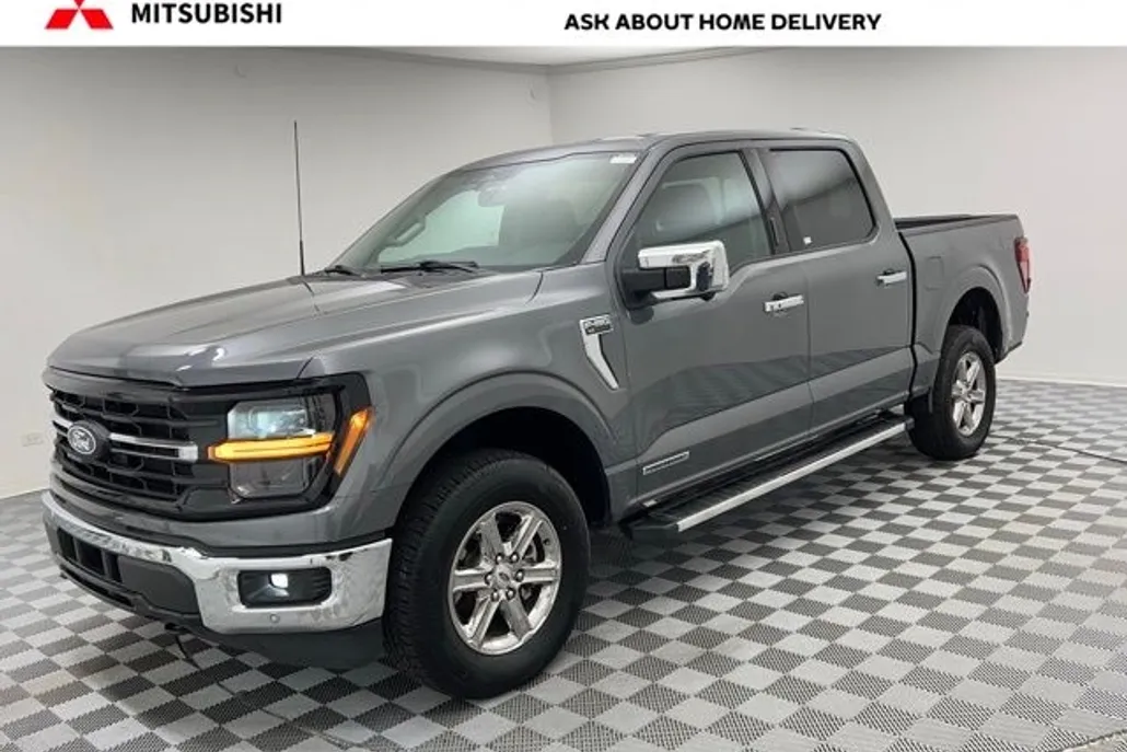 2024 Ford F-150 XLT photo 1