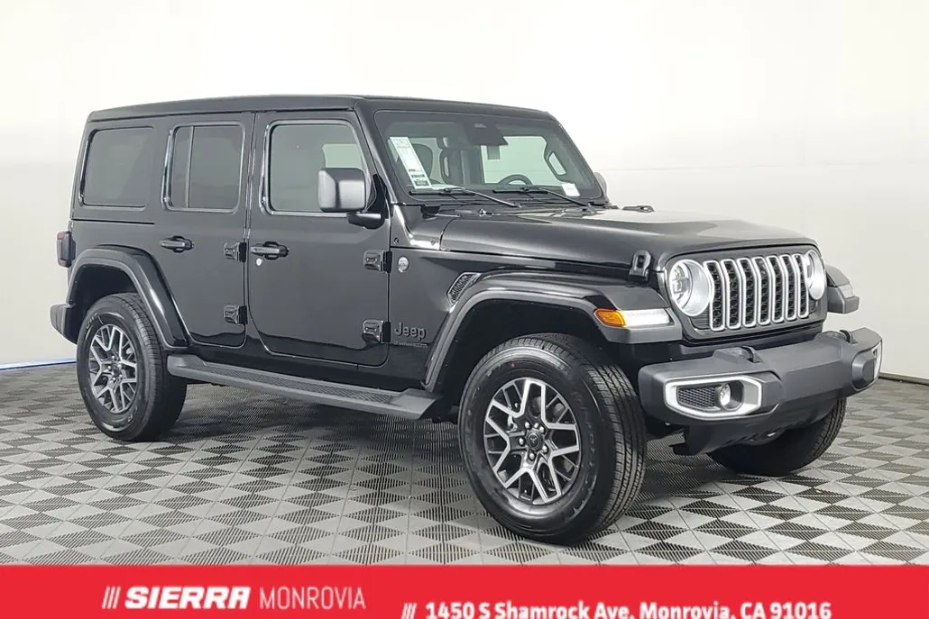 2025 Jeep Wrangler Sahara photo 1