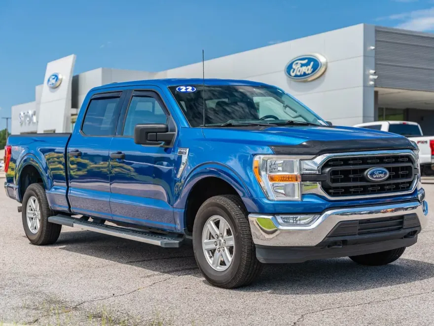 2022 Ford F-150 XLT photo 1