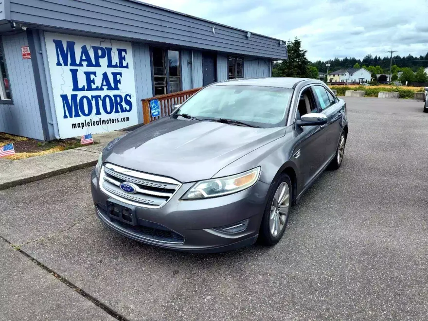 2012 Ford Taurus Limited photo 1
