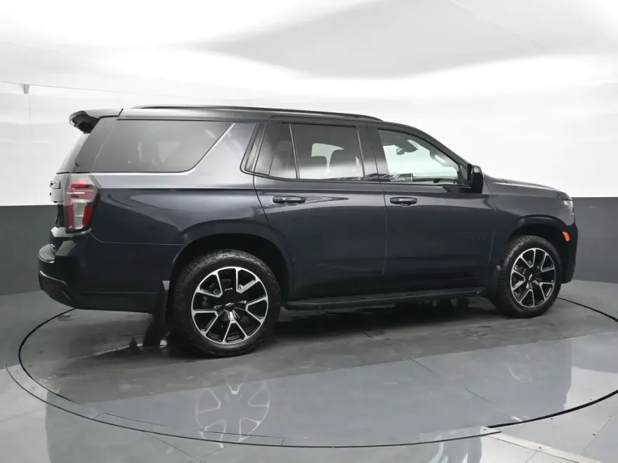 2023 Chevrolet Tahoe RST photo 1