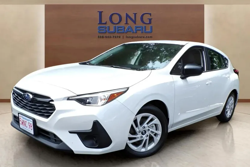 2025 Subaru Impreza Base photo 1