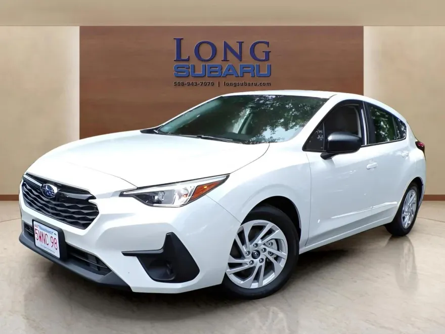 2025 Subaru Impreza Base photo 1