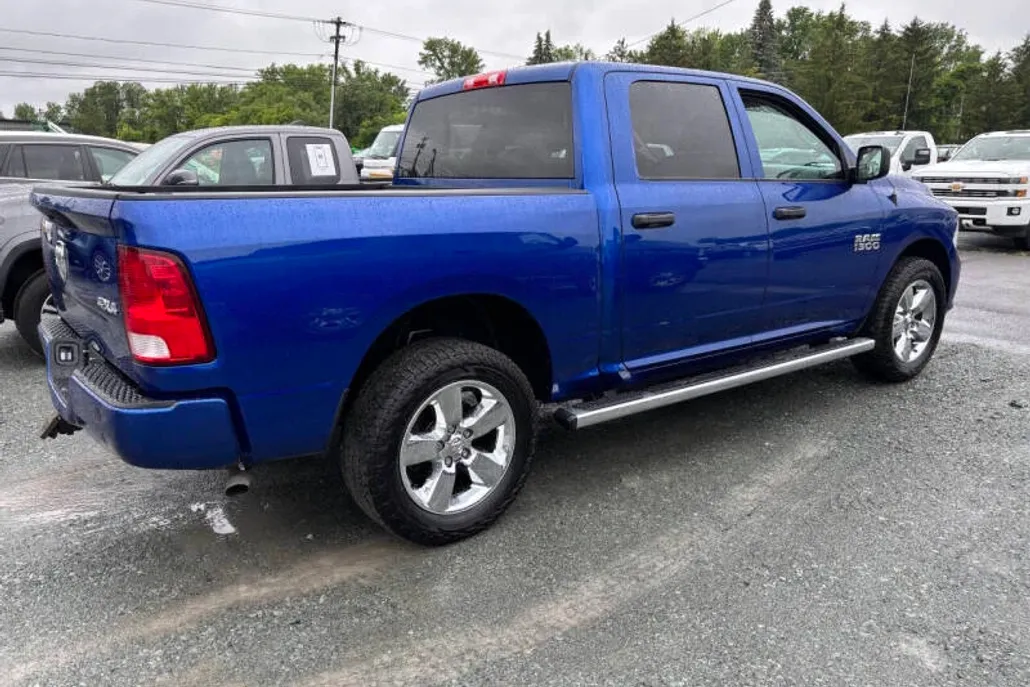 2017 Ram 1500 Tradesman photo 1