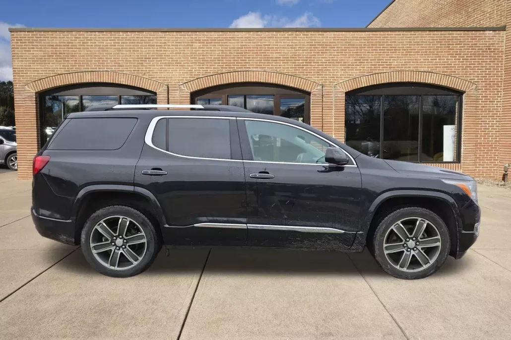 2018 Gmc Acadia Denali photo 1
