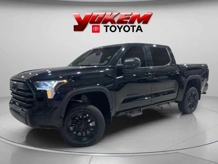 2025 Toyota Tundra SR5 photo 1