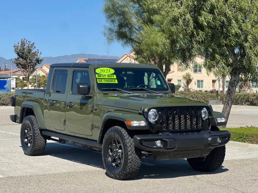 2021 Jeep Gladiator Willys photo 1
