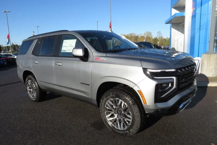 2026 Chevrolet Tahoe Z71 photo 1