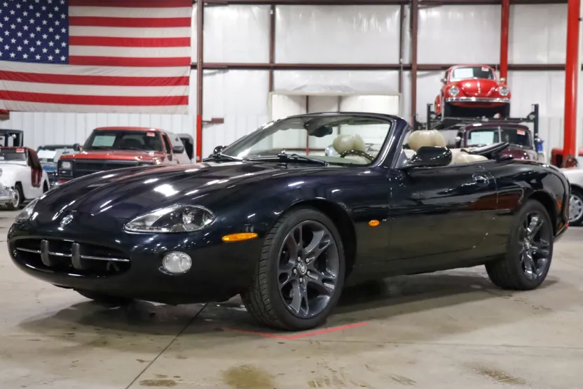2003 Jaguar XK 8 Convertible photo 1