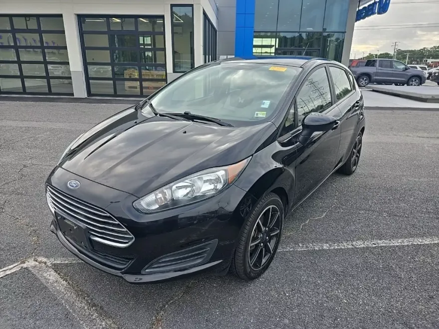 2019 Ford Fiesta SE photo 1