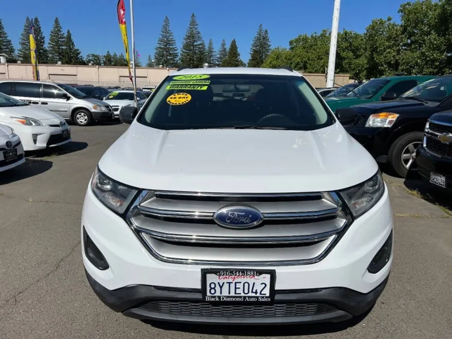 2015 Ford Edge SE photo 1