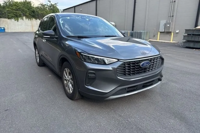 2023 Ford Escape Active photo 1