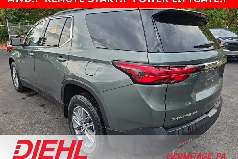 2023 Chevrolet Traverse photo 1