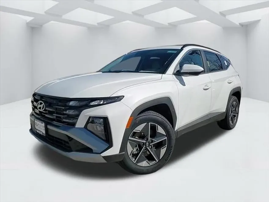 2025 Hyundai Tucson SEL photo 1