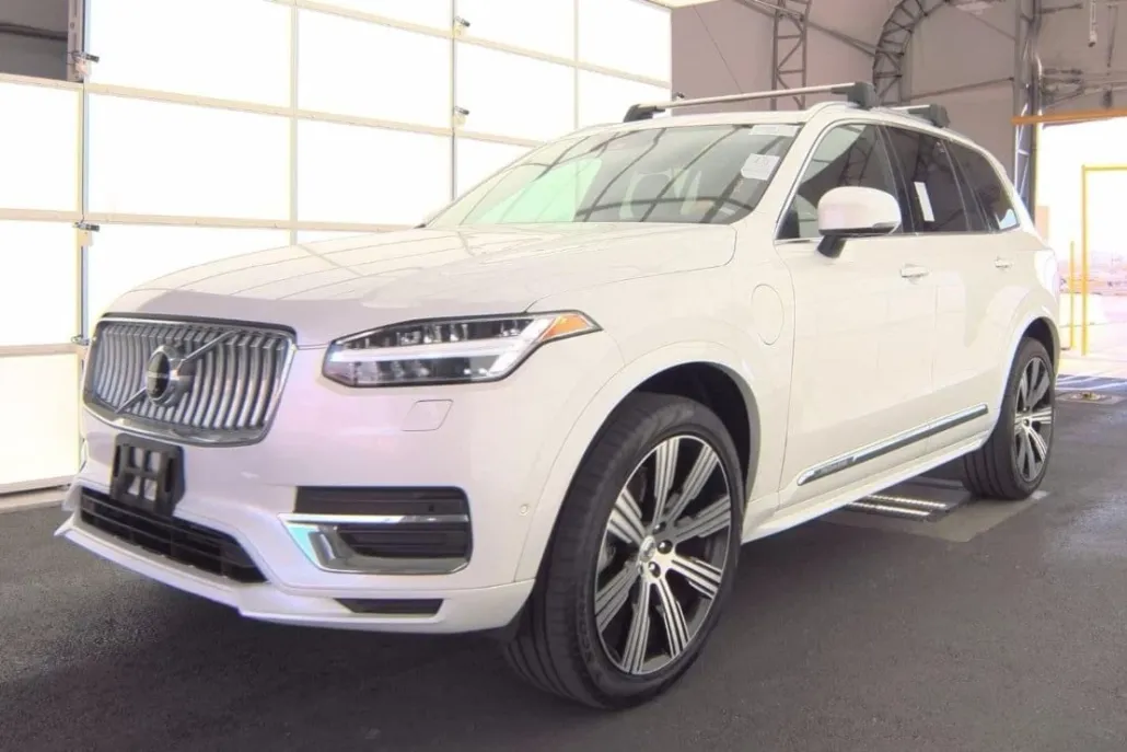 2022 Volvo XC90 Recharge T8 Inscription photo 1