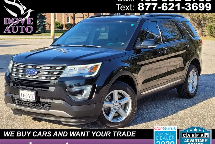 2017 Ford Explorer XLT photo 1