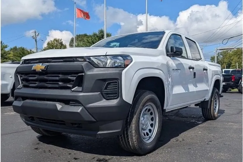 2026 Chevrolet Colorado Work Truck photo 1