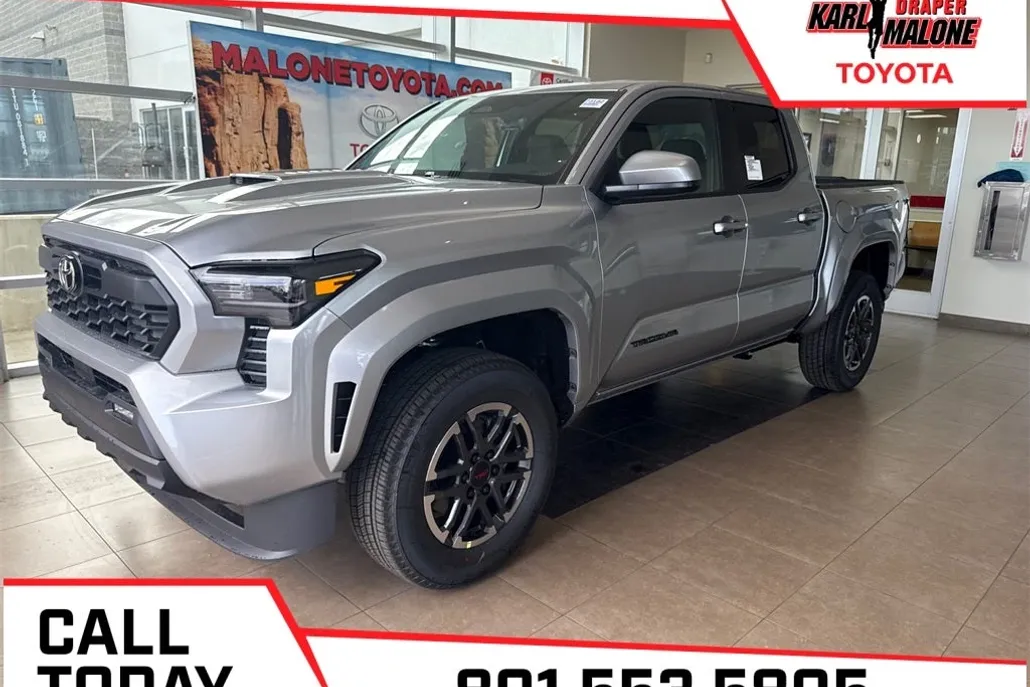 2025 Toyota Tacoma TRD Sport photo 1