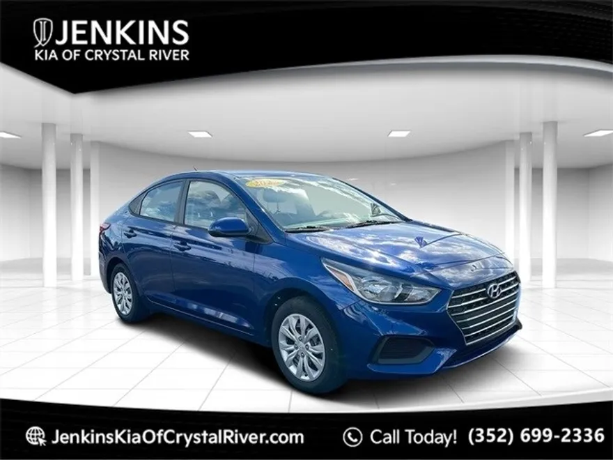 2022 Hyundai Accent SE photo 1