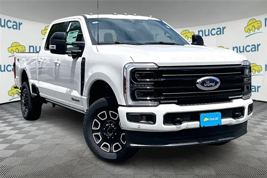 2025 Ford F-350 photo 1