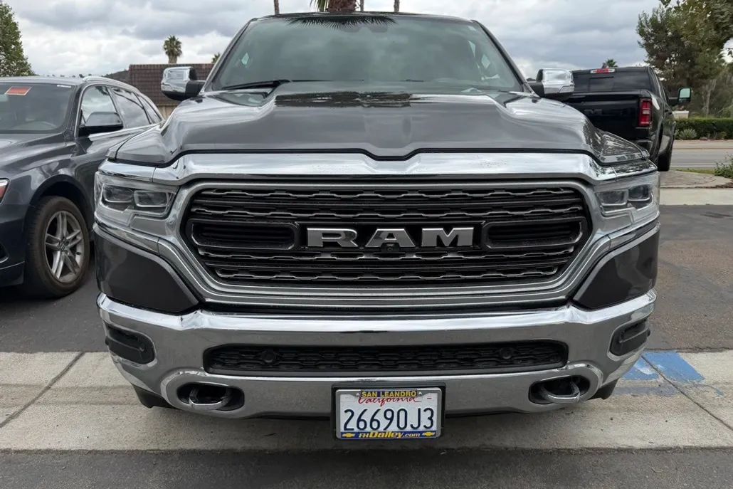 2021 Ram 1500 Limited photo 1