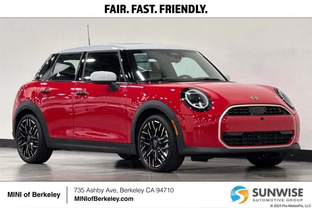 2025 Mini Cooper 4 Door Hardtop Iconic photo 1