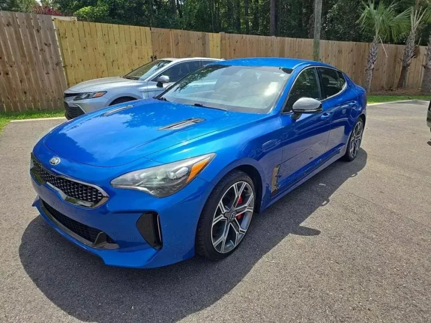 2019 Kia Stinger GT photo 1