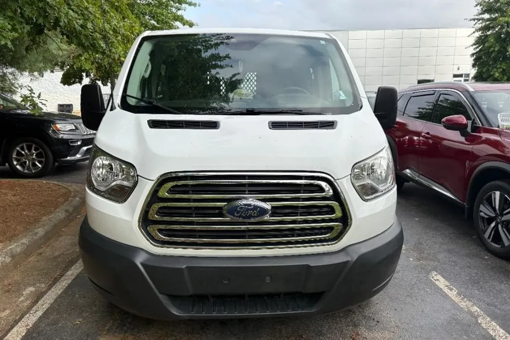 2018 Ford Transit photo 1