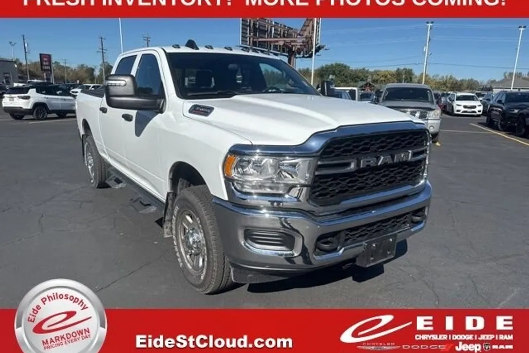 2024 Ram 3500 Tradesman photo 1