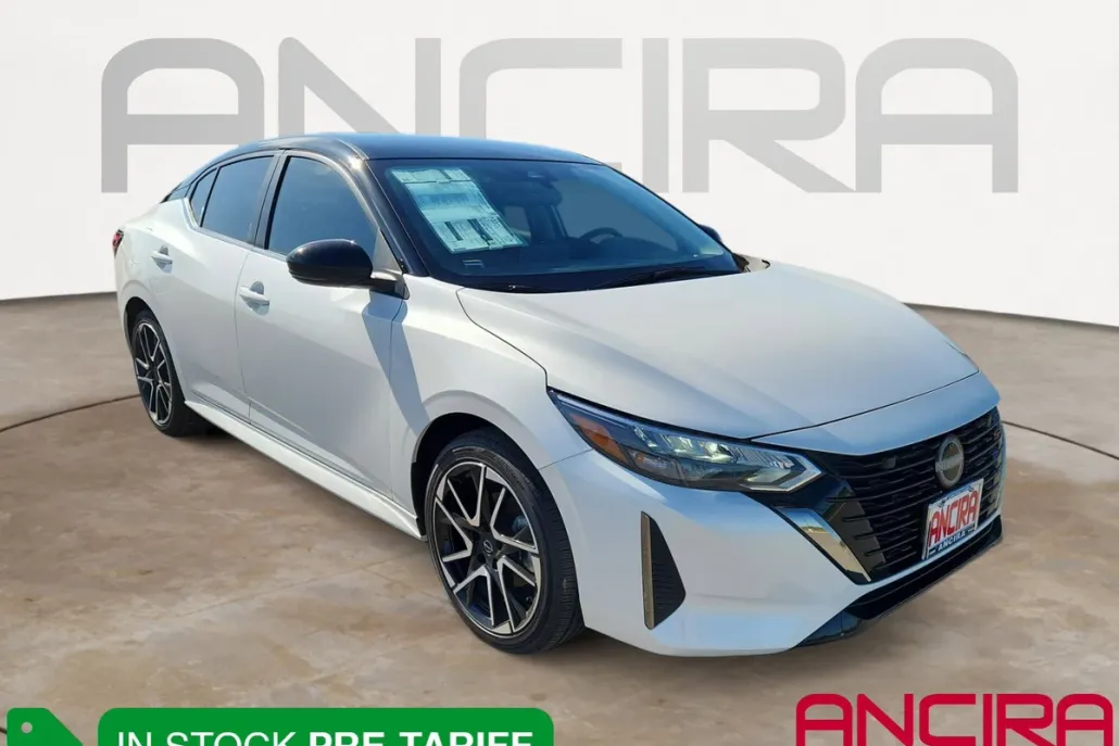 2025 Nissan Sentra SR photo 1
