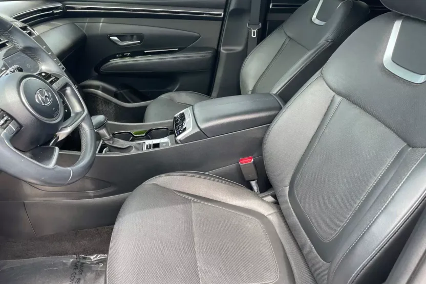 2022 Hyundai Tucson SEL photo 1