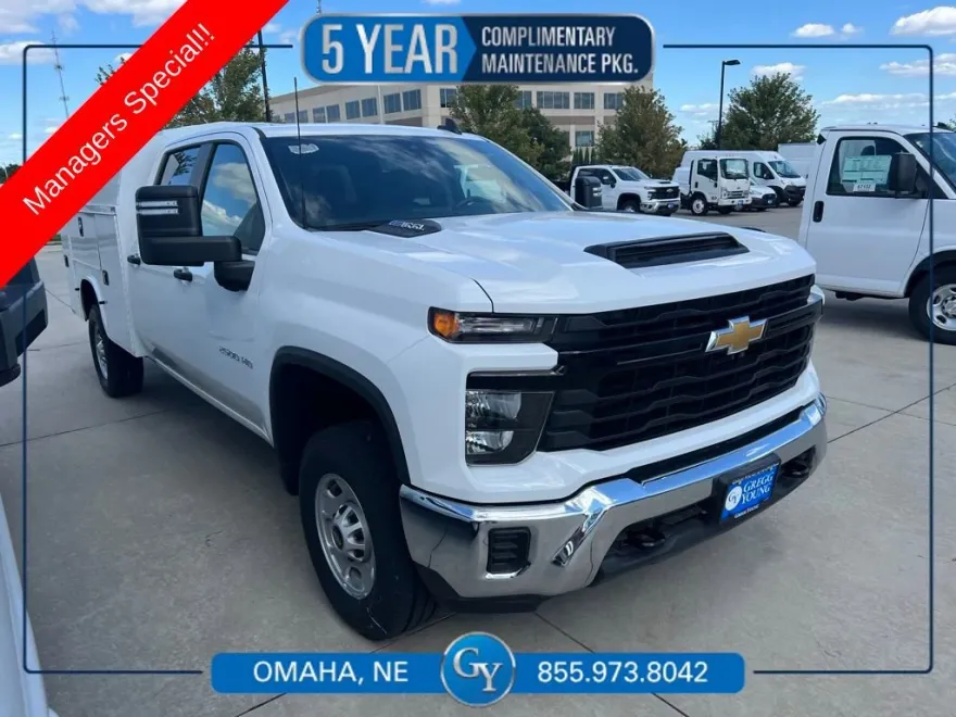 2024 Chevrolet Silverado 2500HD photo 1